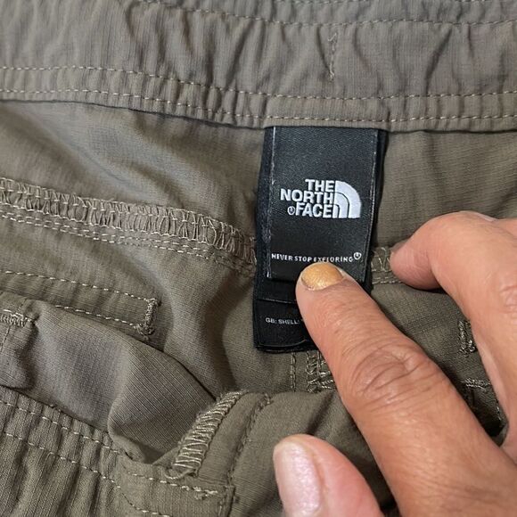 THE NORTH FACE HIKING PANTS SIZE 12 - Picture 7 of 13